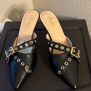 Mostrin Heels with Gold Accents